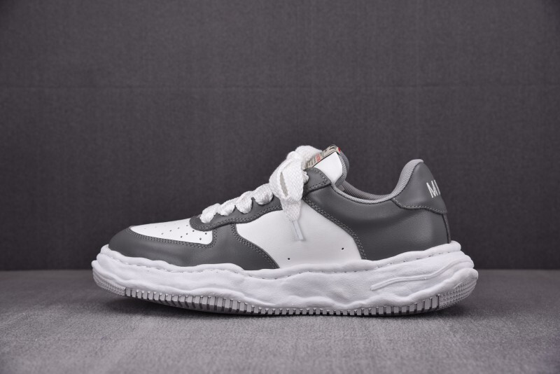 Ma1s0n Mihara Sneakers