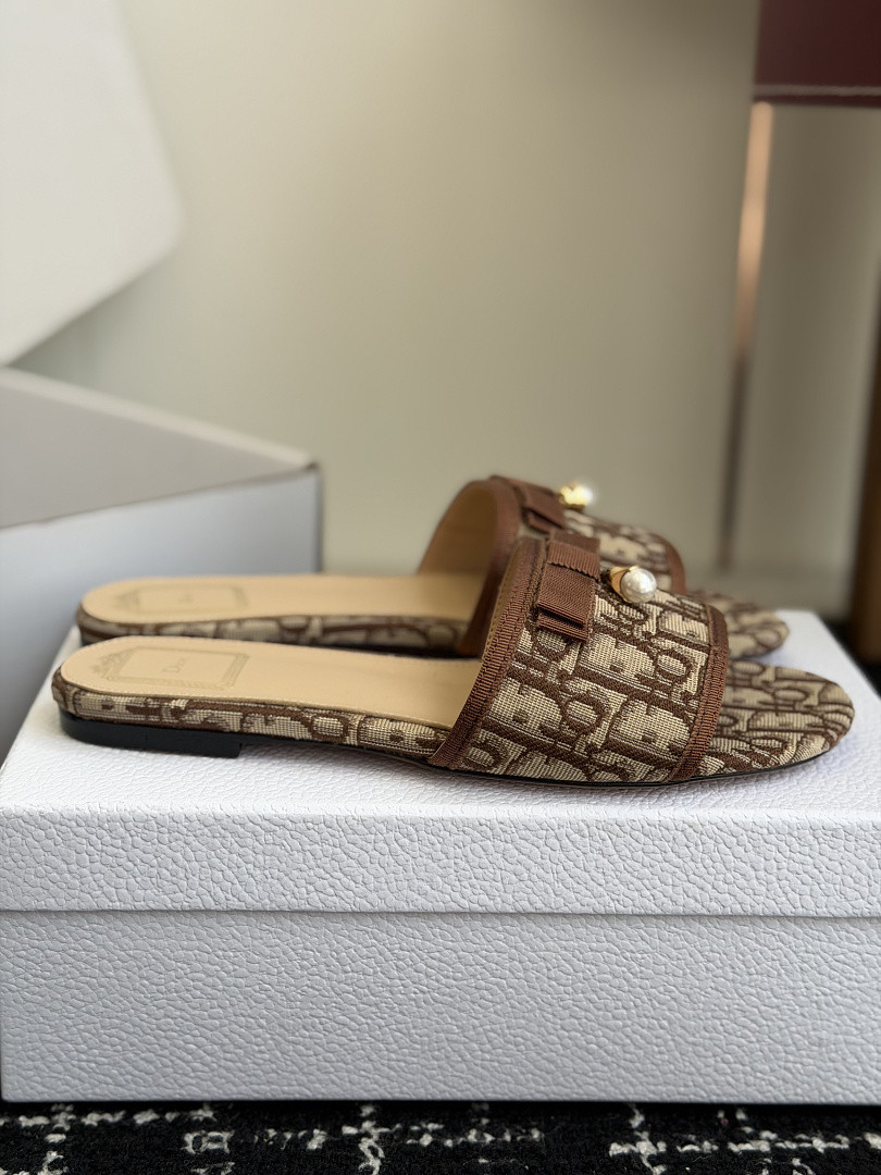 DR Sandals DS-61