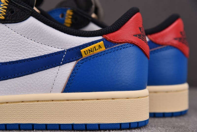 Un x Air Jordan 1 Retro Low OG Summit White HQ6998-106