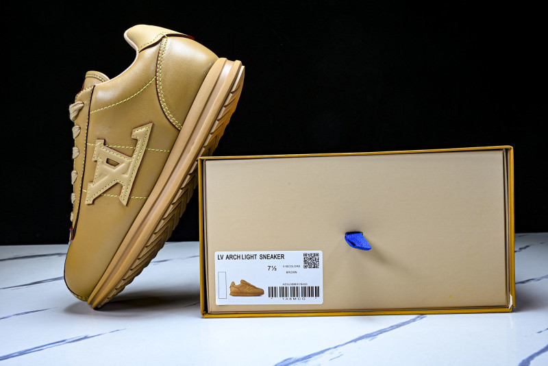 L*V Buttersoft Sneaker