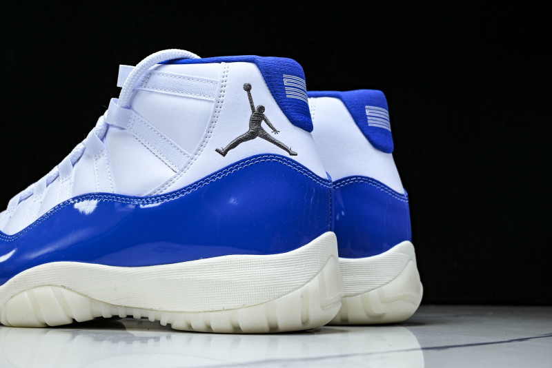 Air Jordan 11 IO8959-133