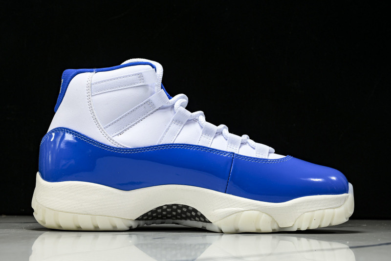 Air Jordan 11 IO8959-133