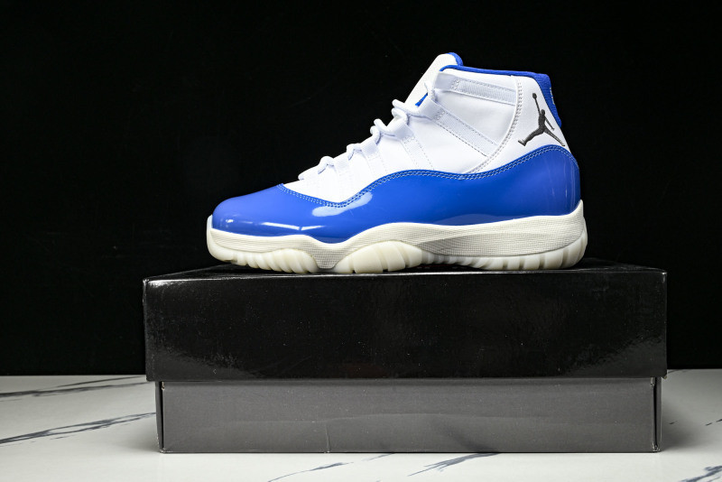 Air Jordan 11 IO8959-133