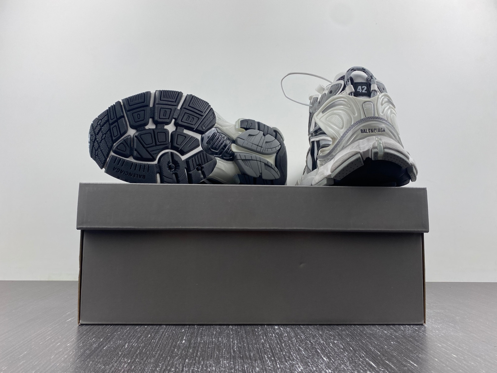 Ba*len*cia*ga runner 772774 w2rny 9012