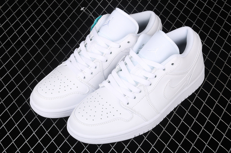 Air Jordan 1 Low “Triple White” 553558-112