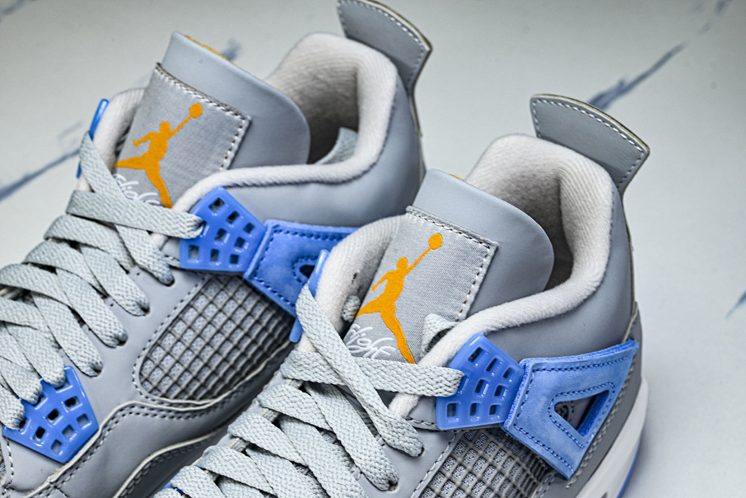 Air Jordan 4 Retro LS 