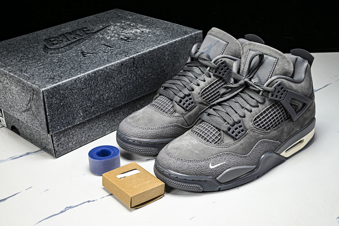 Nigel Sylvester x Air Jordan 4 Retro "Grey" HF4340-002