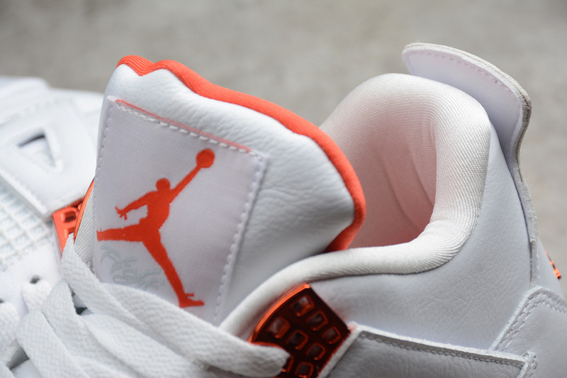 Air Jordan 4 “Team Orange”CT8527-118
