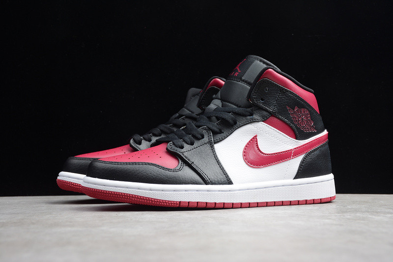 Air Jordan 1 Mid Bred Toe 554724-066