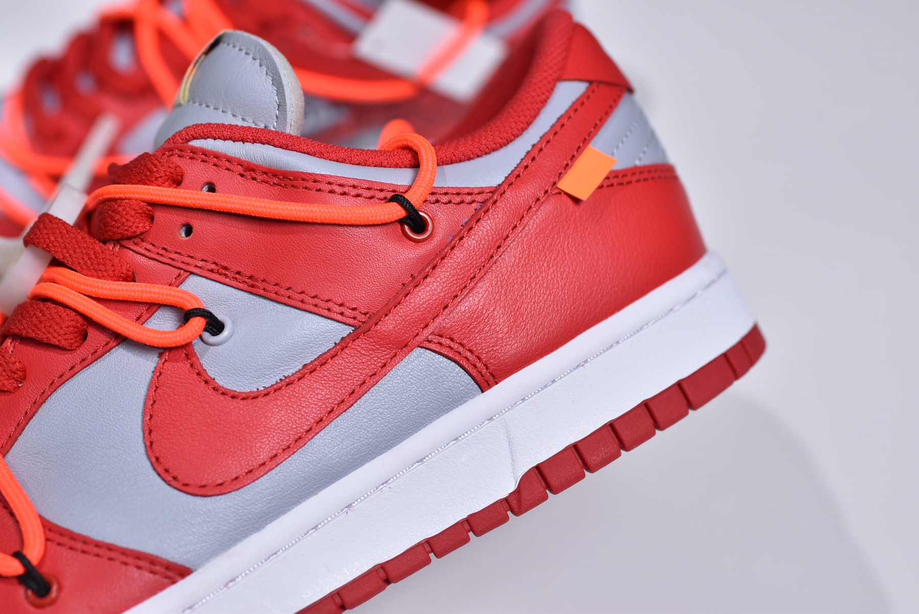 OF x Nike Dunk Low University Red CT0856-600