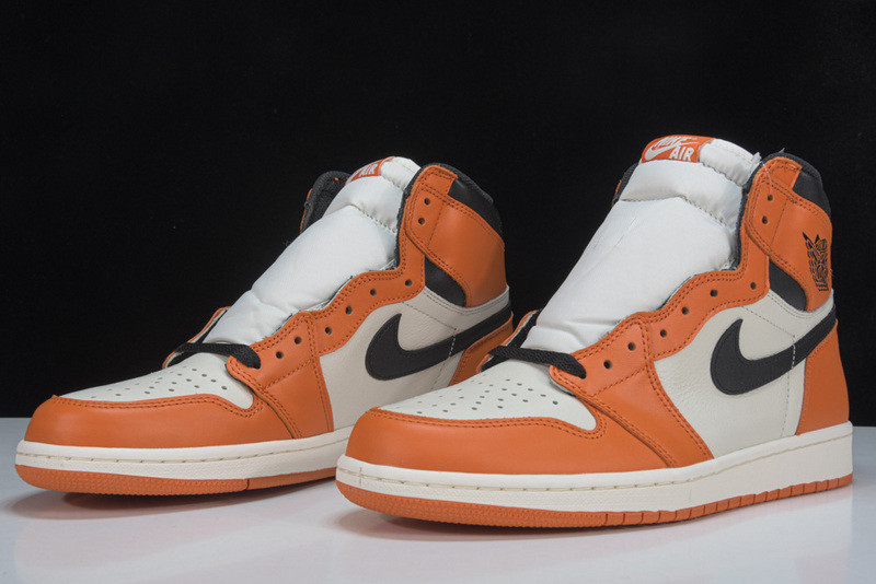 Air Jordan 1 Shattered Backboard Away 555088-113