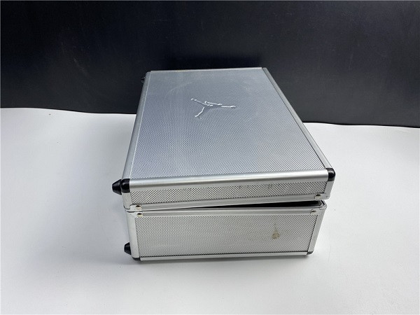 Air Jordan 1 High OG Japan ‘Neutral Grey’ DC1788-029