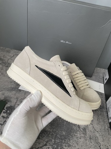 RO Sneakers