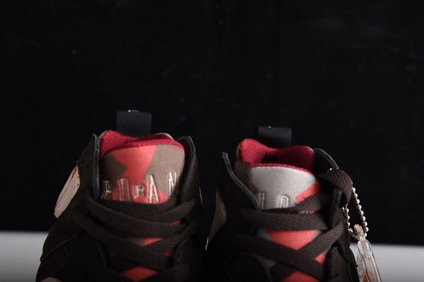 Patta x Air Jordan 7 SP "Shimmer" AT3375-200