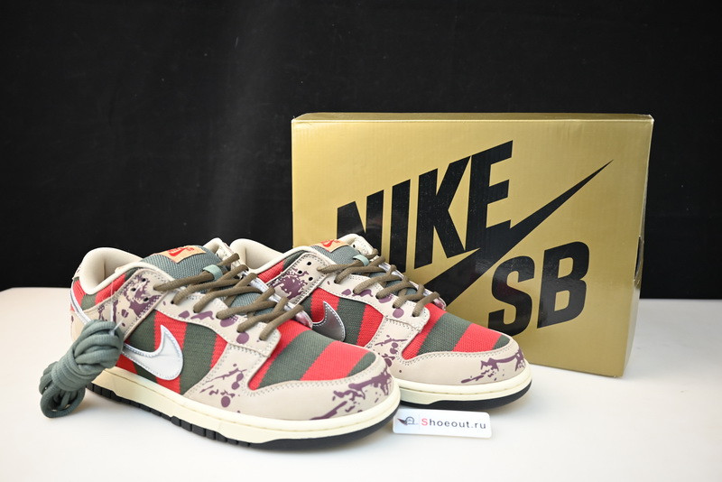 Nike SB Dunk Low Freddy Krueger 313170-202