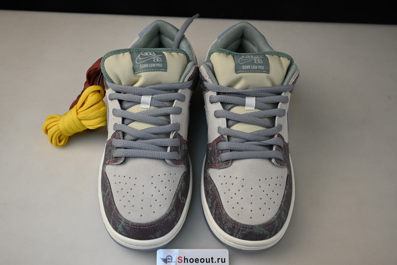 Crenshaw Skate Club x Nike SB Dunk Low FN4193-100