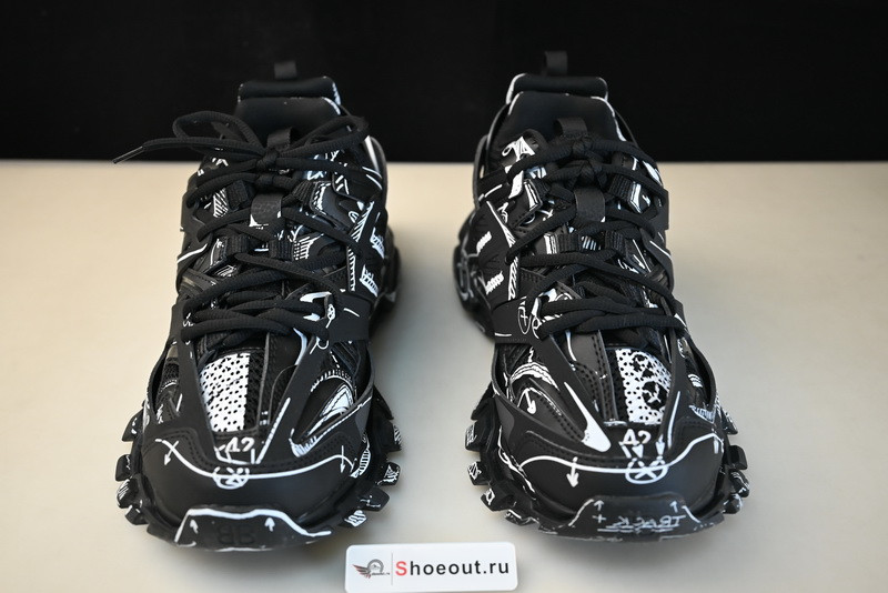 Ba*len*cia*ga track  542023 w3sr2 2315