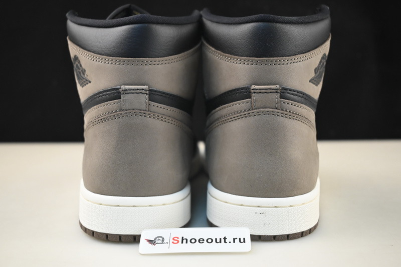 Air Jordan 1 High OG “Palomino” DZ5485-020