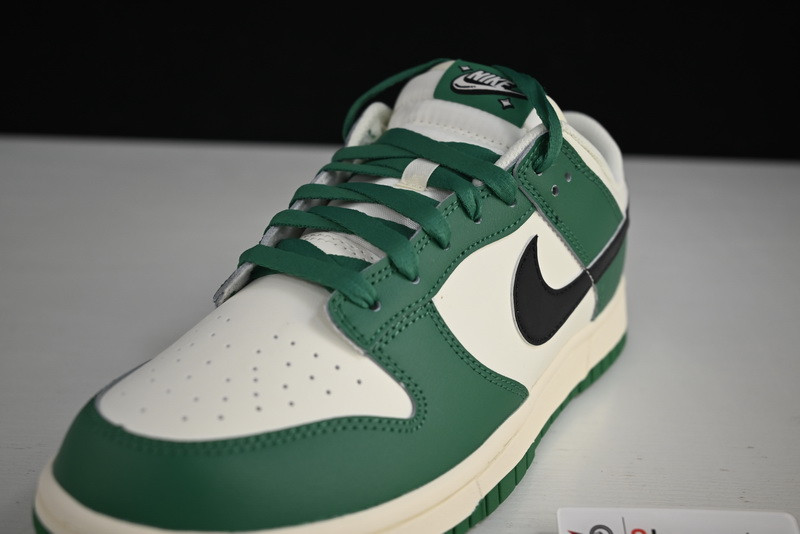 Nike Dunk Low SE “Lottery” DR9654-100