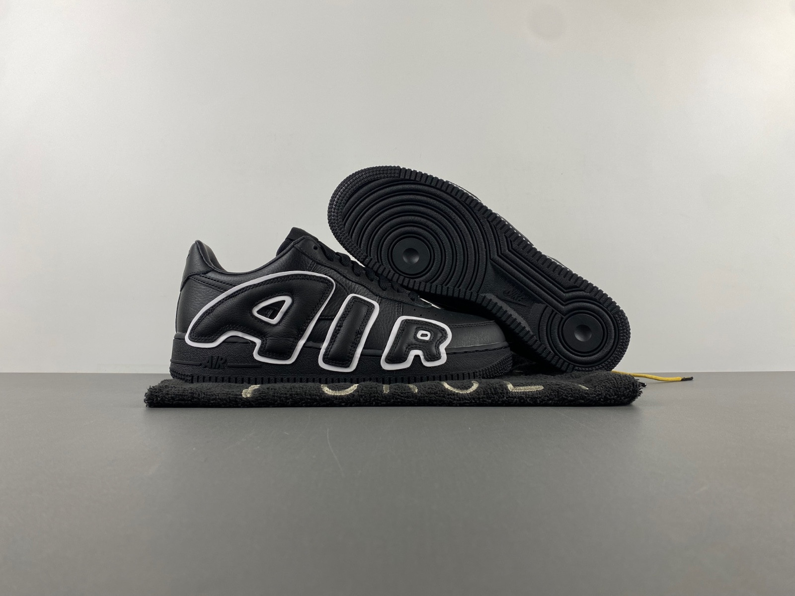 Nike Air Force 1 Low Cactus Plant Flea Market Black (2020)  DC4457-001