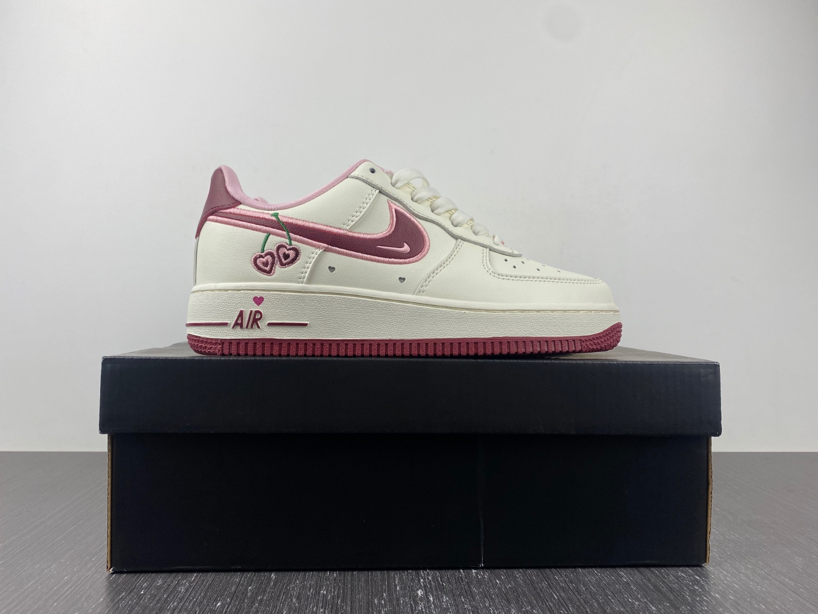 Nike Air Force 1 Low Valentine’s Day (2023)  FD4616-161