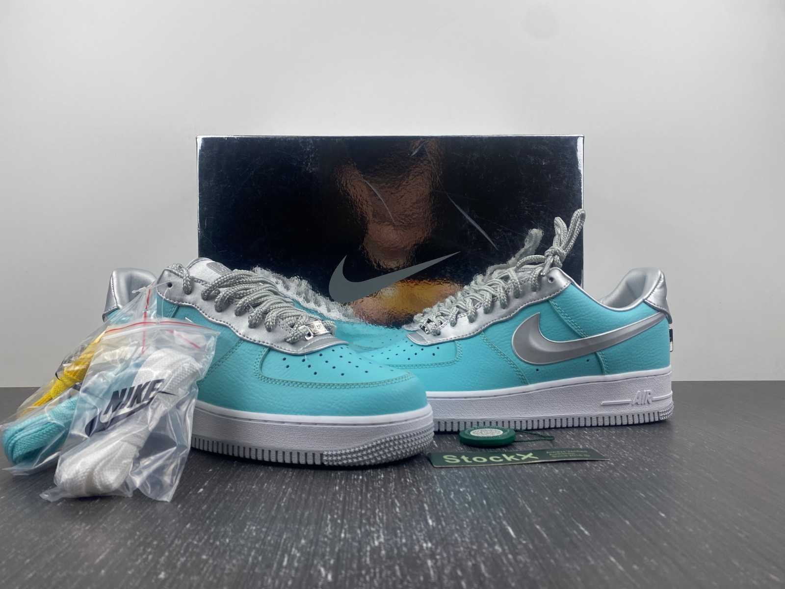 T*f*ny & co. x nike air force 1 low dz1382-003
