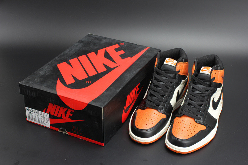 AIR JORDAN 1 RETRO HIGH OG “SHATTERED BACKBOARD”555088-005