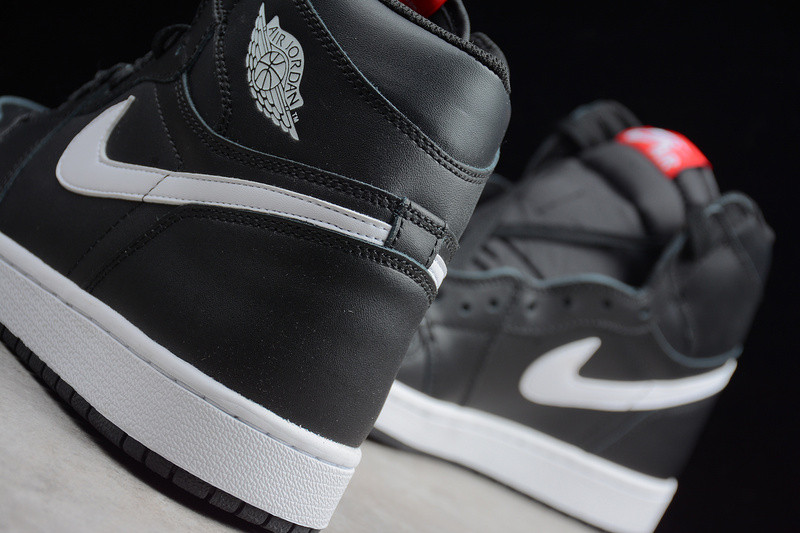 Air Jordan 1 Retro High OG “Ying Yang Pack” black/ white 555088-011