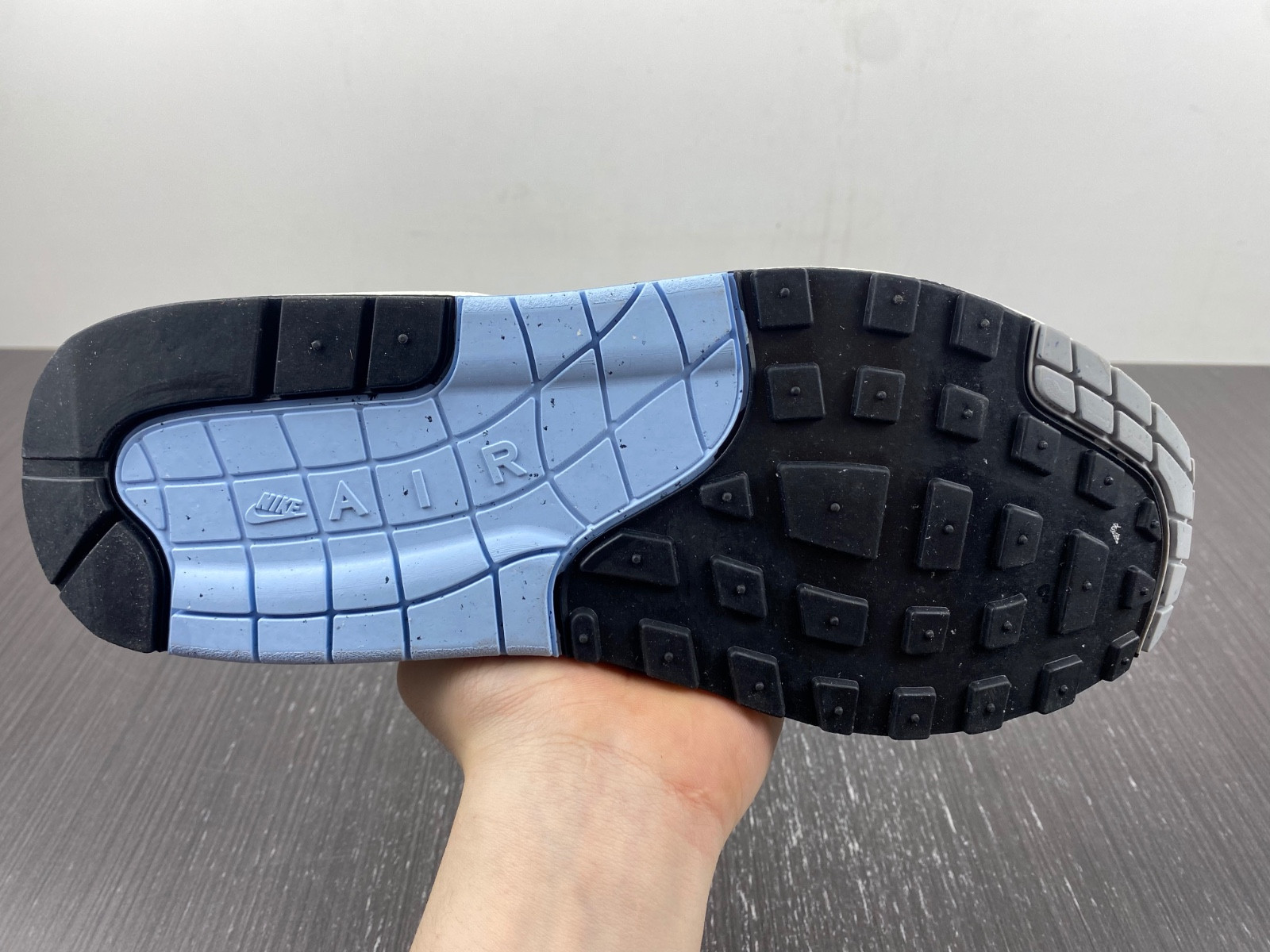 Nike Air Max 1 ’87 WMNS “Safari” FB5059-100