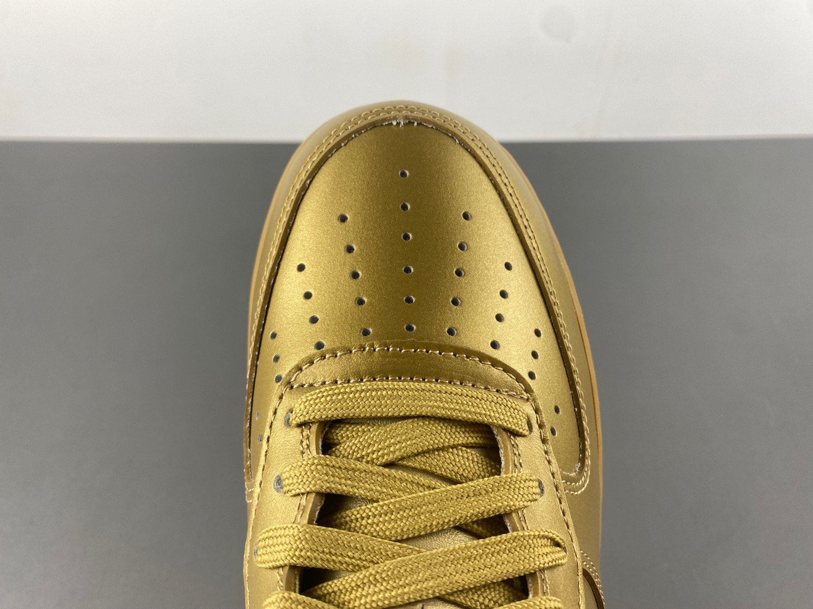 OFF White x Nike Air Force 1 AO4297-800