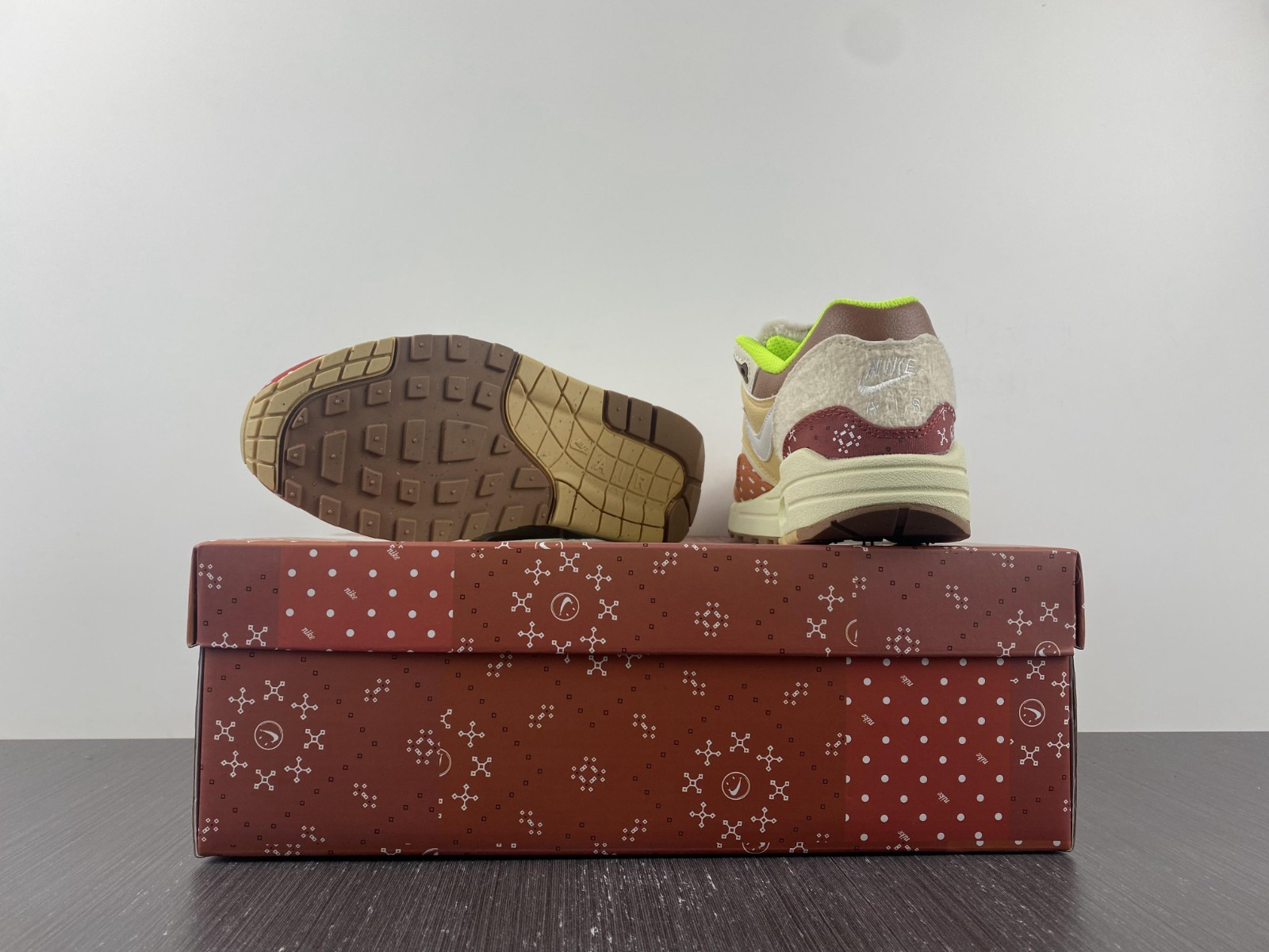 Nike Air Max 1 PRM WMNS “Best Friend” DR2553-111