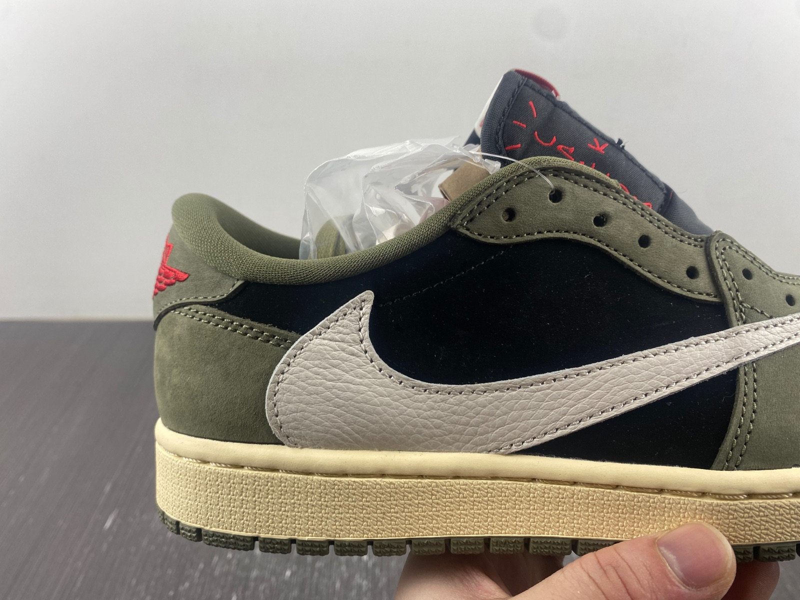 Travis Scott x Air Jordan 1 Low OG DM7866-002