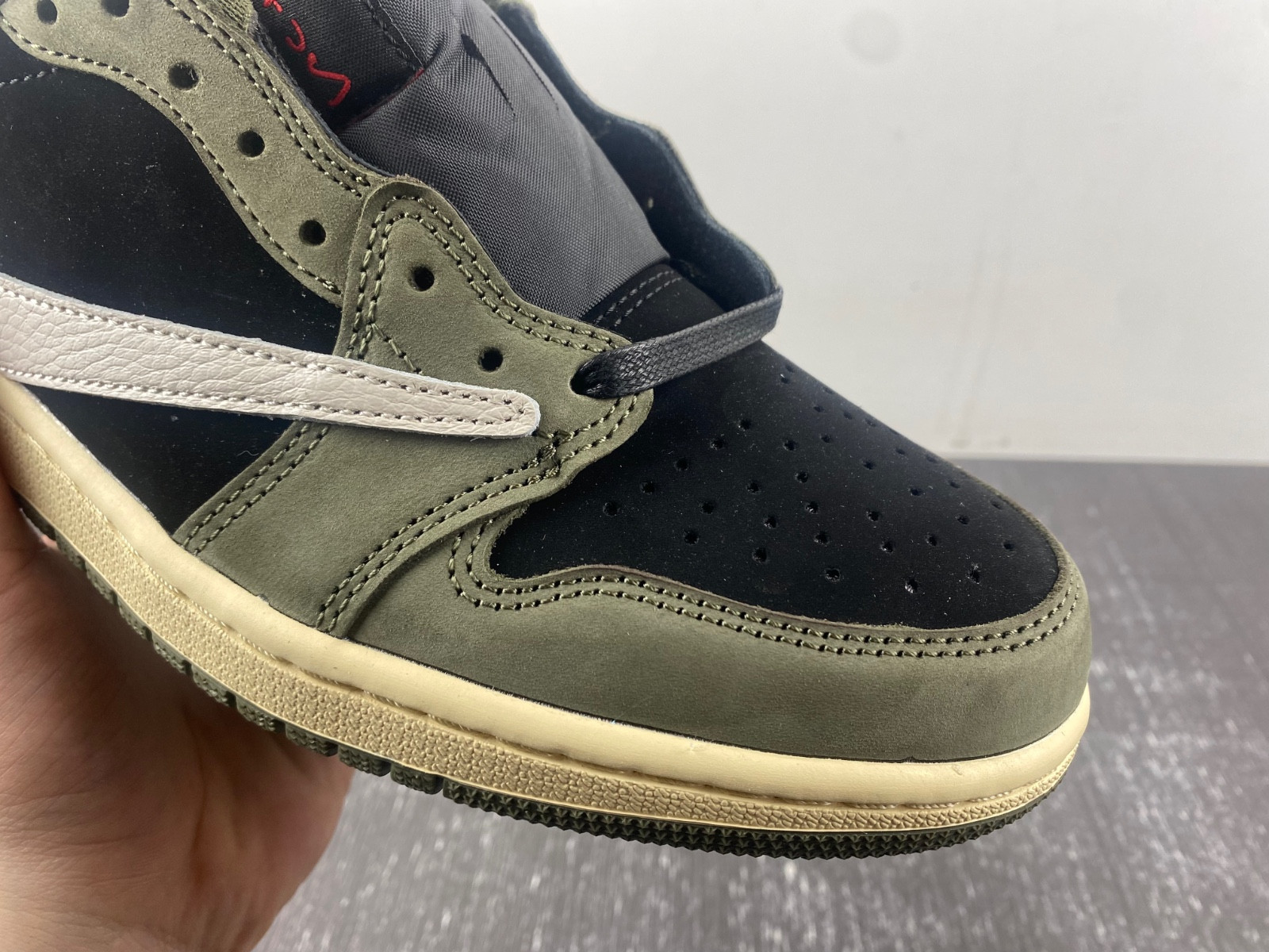 Travis Scott x Air Jordan 1 Low OG DM7866-002
