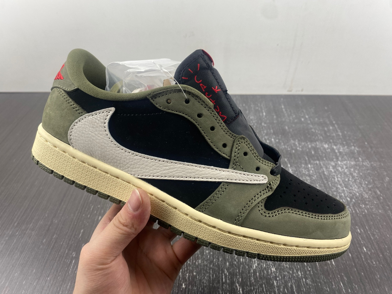 Travis Scott x Air Jordan 1 Low OG DM7866-002