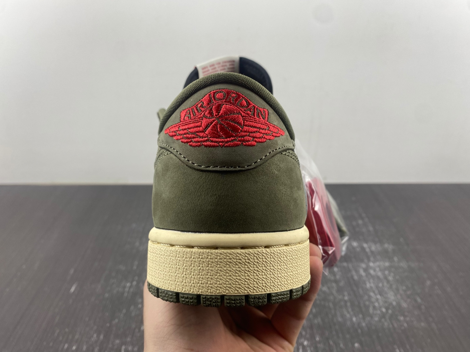 Travis Scott x Air Jordan 1 Low OG DM7866-002