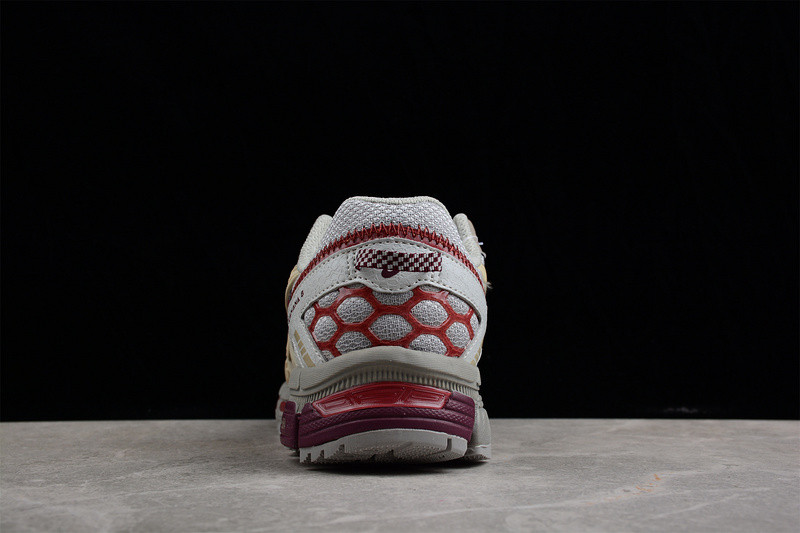 As*ic*s gel-kayano 14  1011b109-025