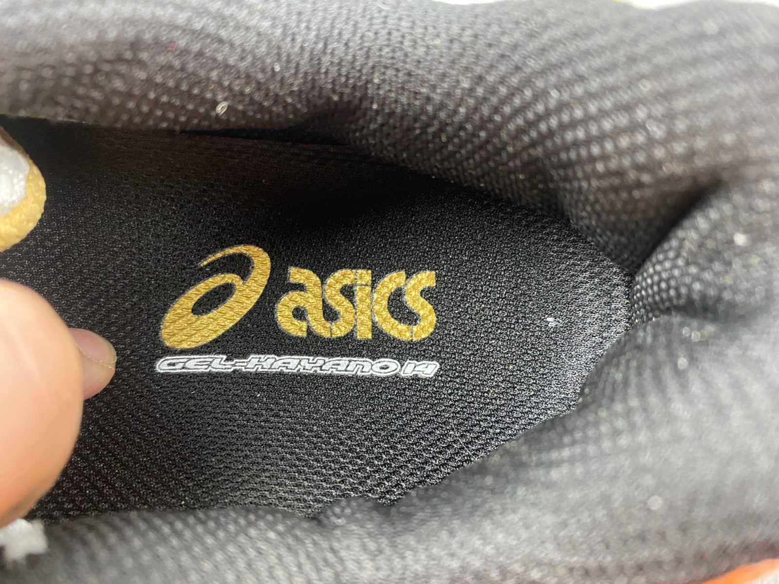 As*ic*s gel-kayano 14  1201a019-102