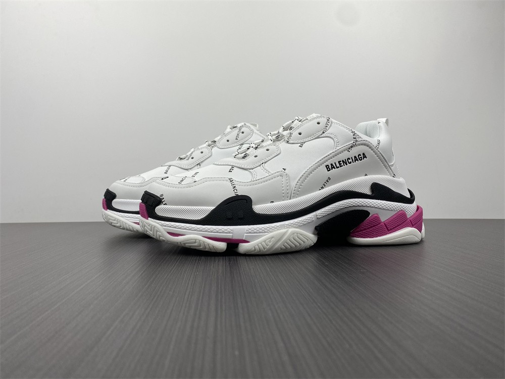 BLCG Triple S 524039-W2FA4-9155