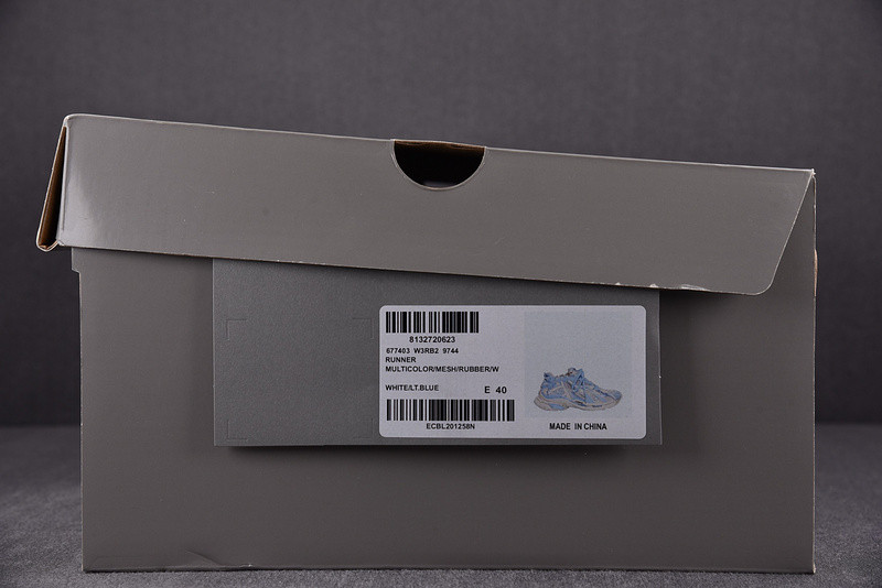 Ba*len*cia*ga runner 677403 w3rb2 9744