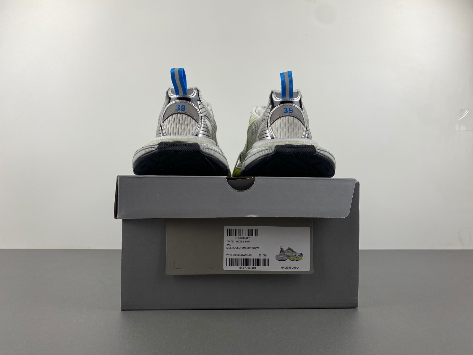 Ba*len*cia*ga phantom sneaker 734731 w3xl5 9074