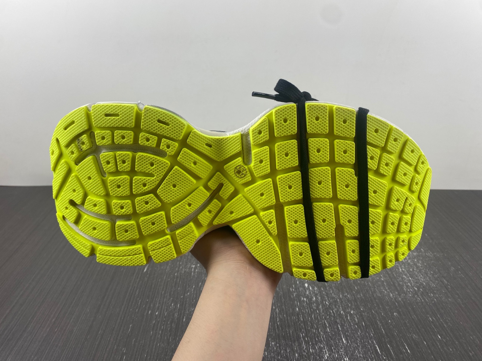 Ba*len*cia*ga 3xl  734734 w3xl6 9031