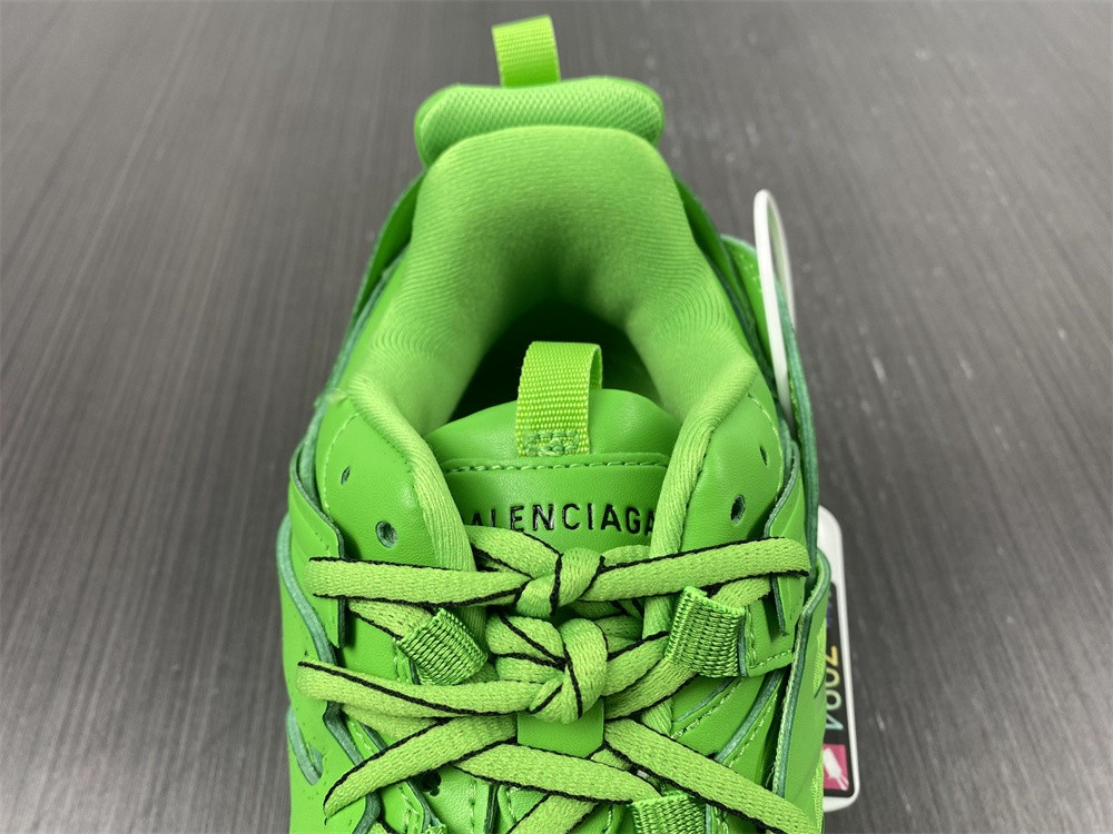 BLCG Track 3.0 542023 W2LB1 3051