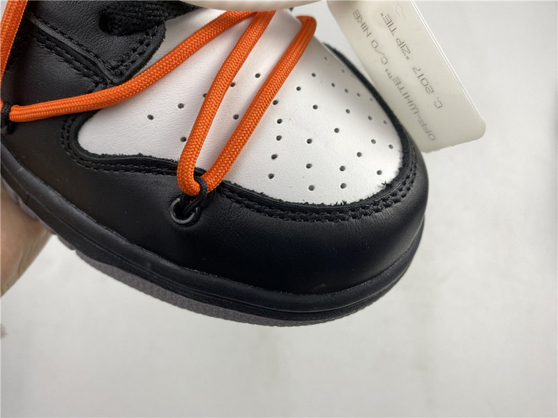 OF x Nike Dunk Low CT0856 -001