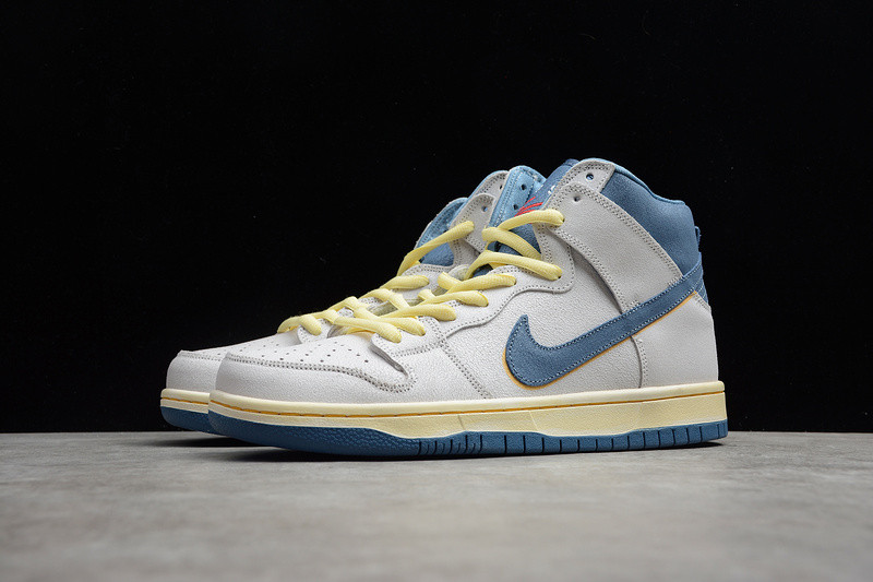 Atlas x Nike SB Dunk High CZ3334-100