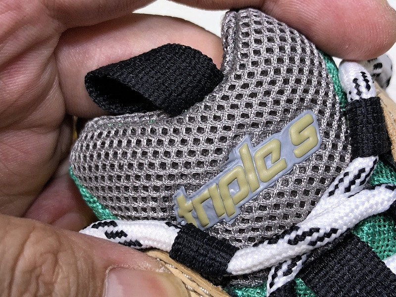 BLCG Triple S 483513W06E37070