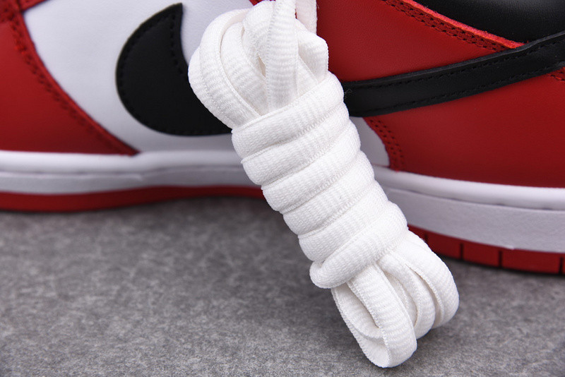 Nike SB Dunk Low "Chicago" BQ6817-600