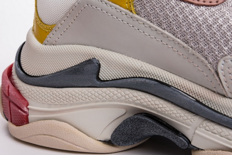 BLCG Triple S 490672W09O59035