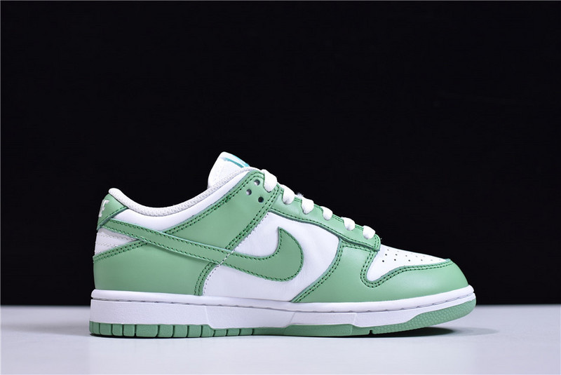 Nike SB Dunk Low Green Tender Powder CU1726-188