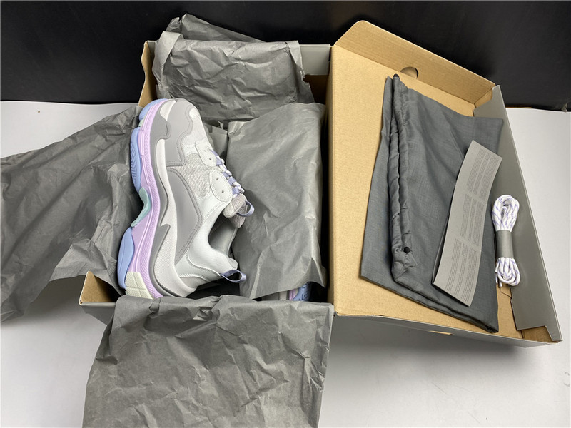 BLCG Triple S 536737-W2FW1-1977