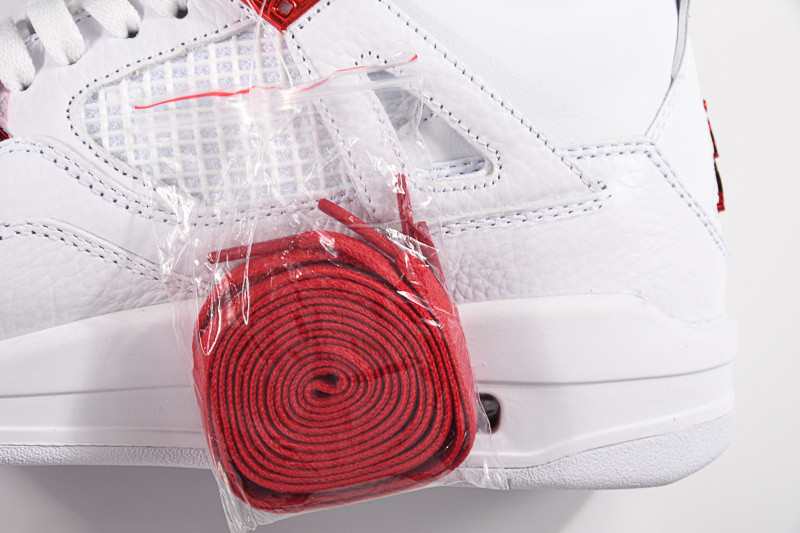 Air Jordan 4 “Red Metallic” CT8527-112